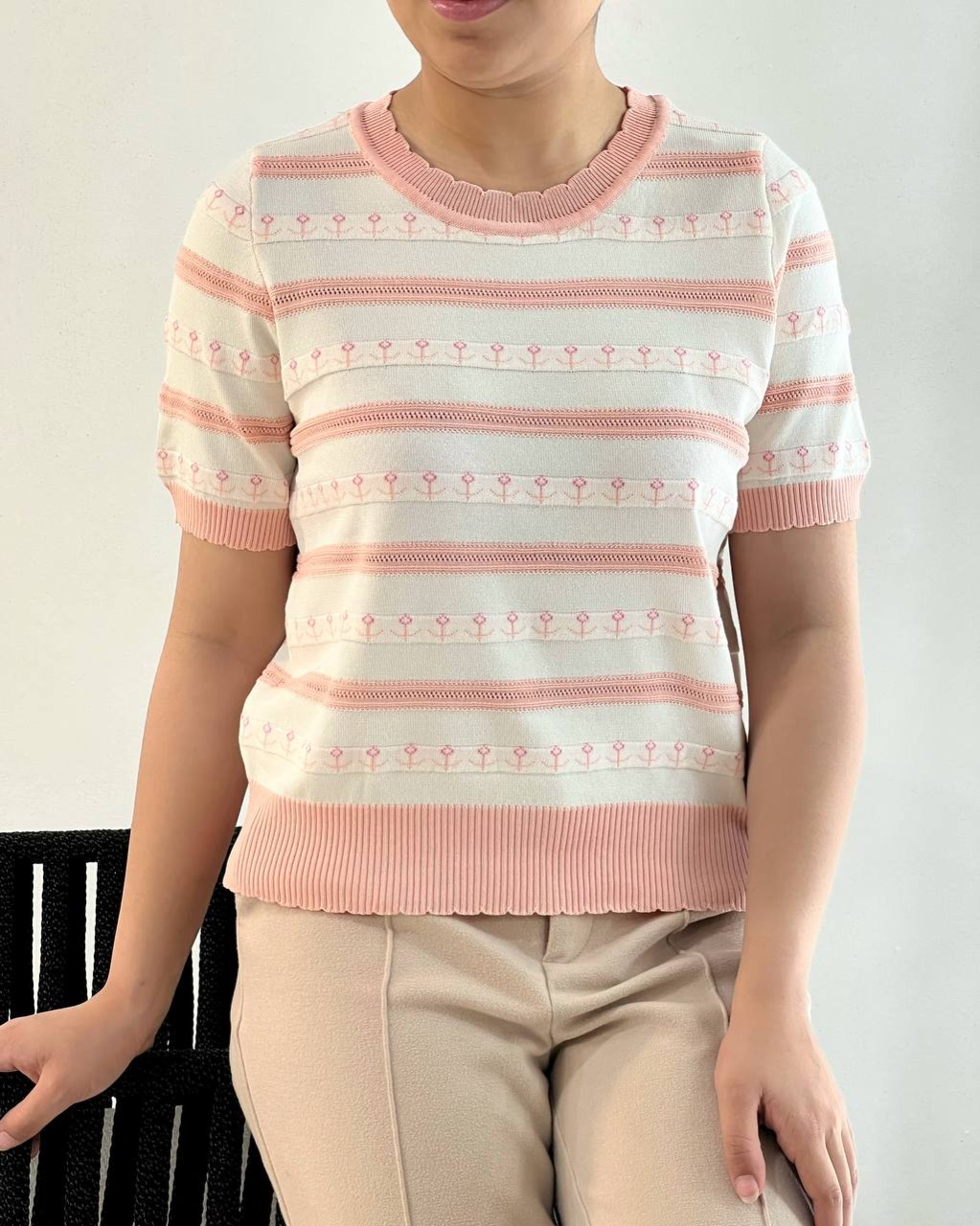 بلوز بافت آستین کوتاه گل کد 5101