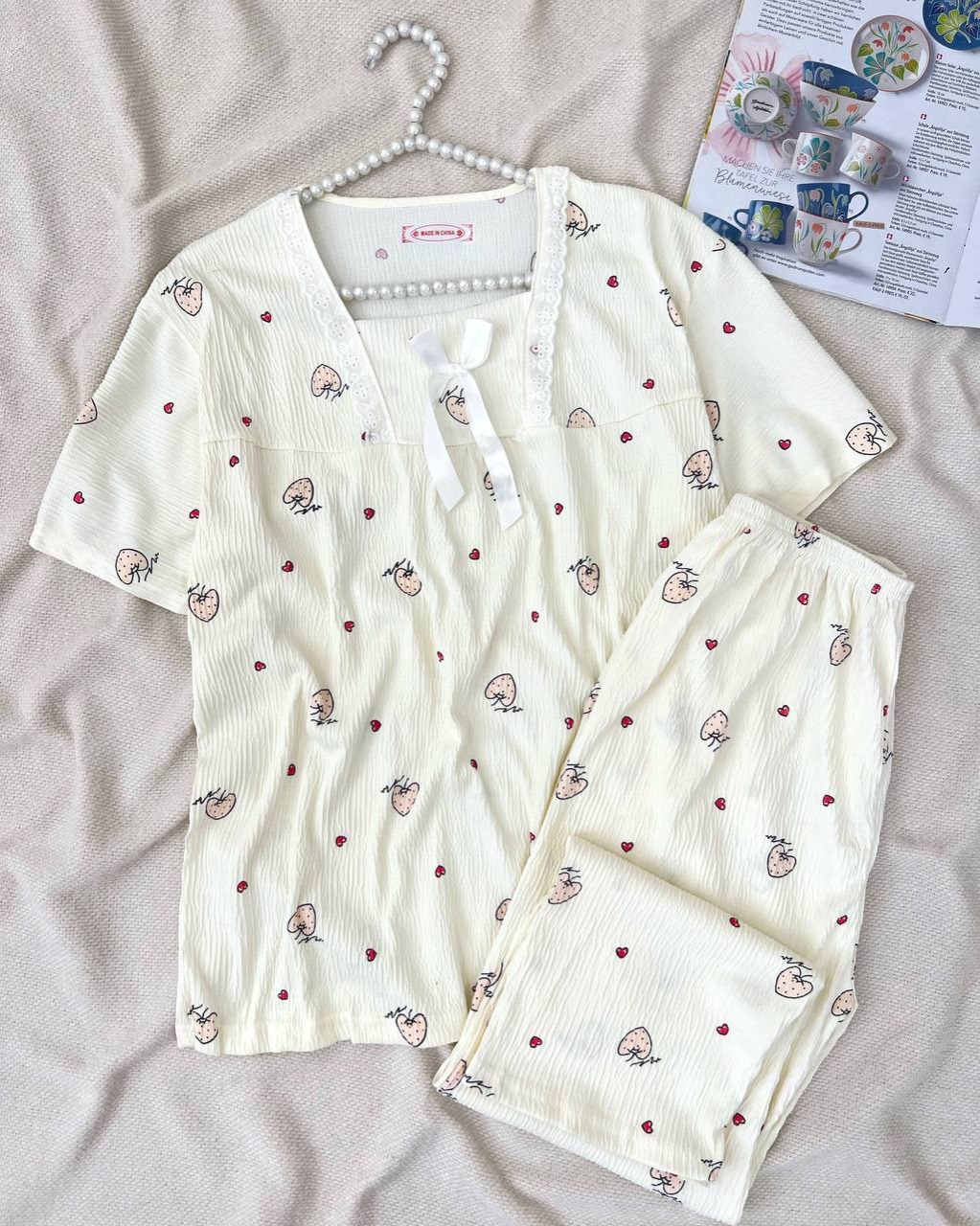 ست تیشرت و شلوار توت فرنگی کد 5110