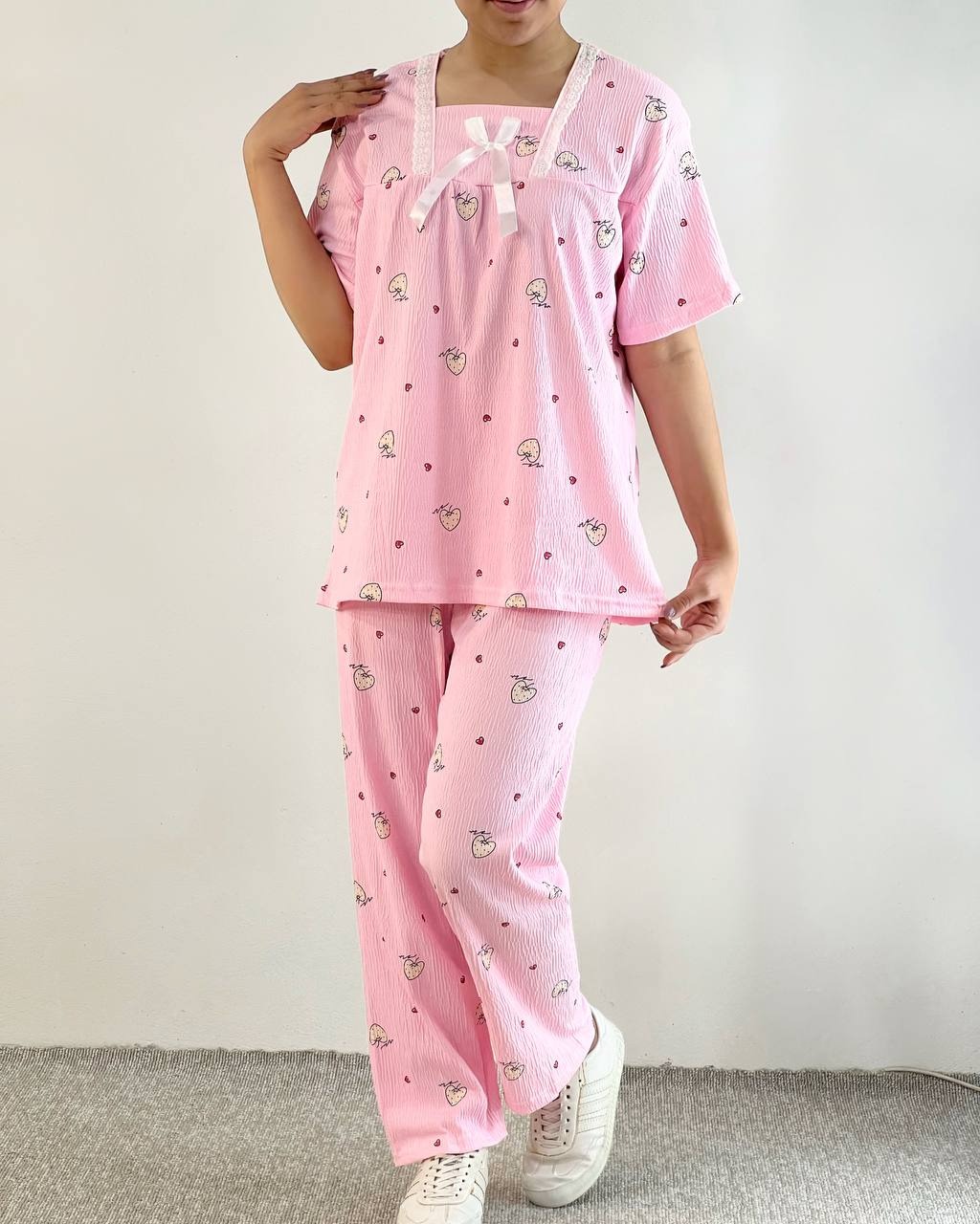 ست تیشرت و شلوار توت فرنگی کد 5110