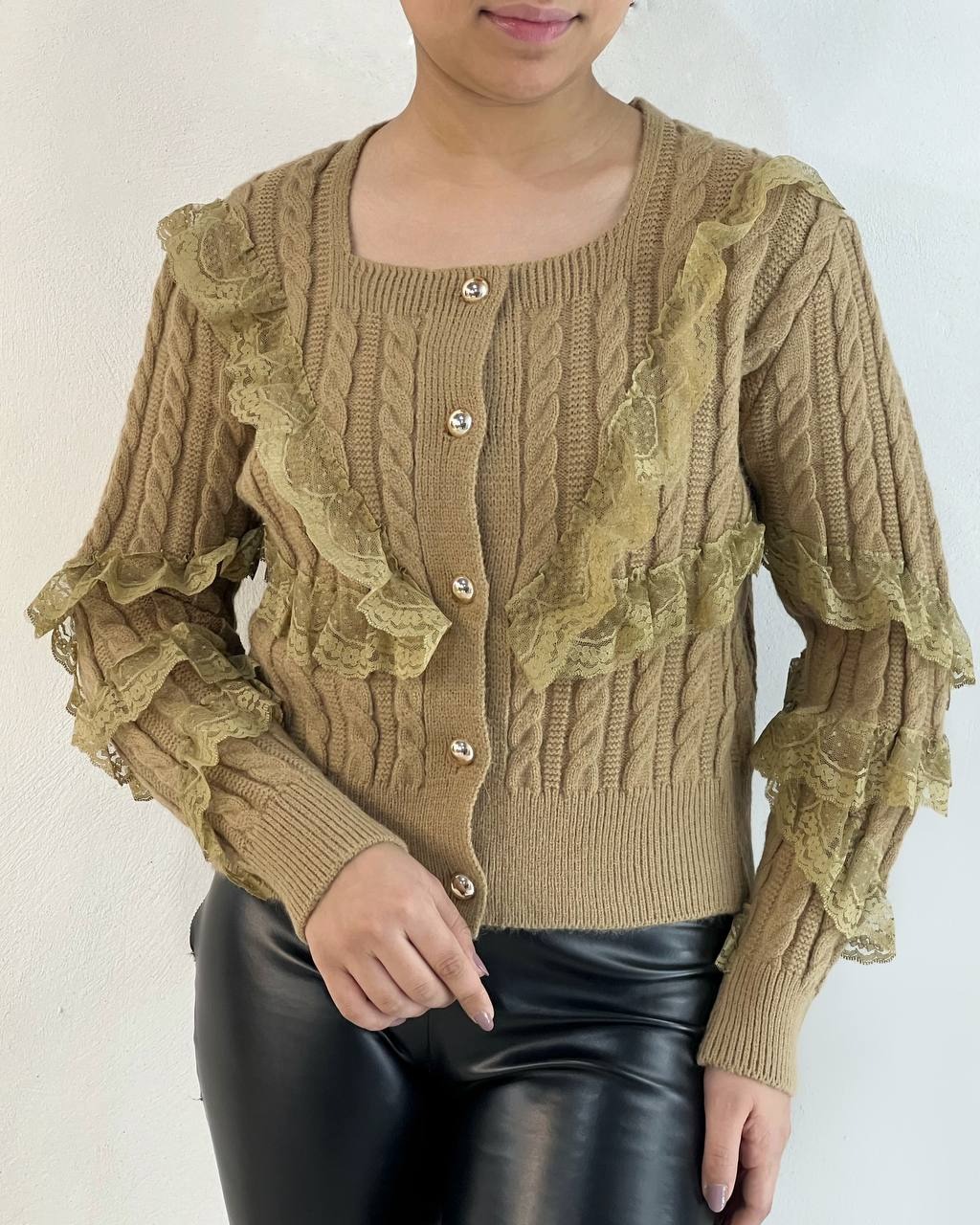 ژاکت بافت گیپوری جلو دکمه کد 5172