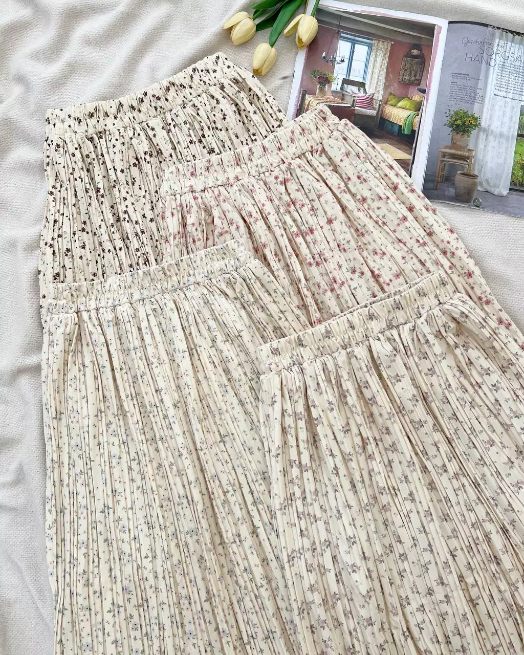 دامن مخمل پلیسه گل ریز کد 5274