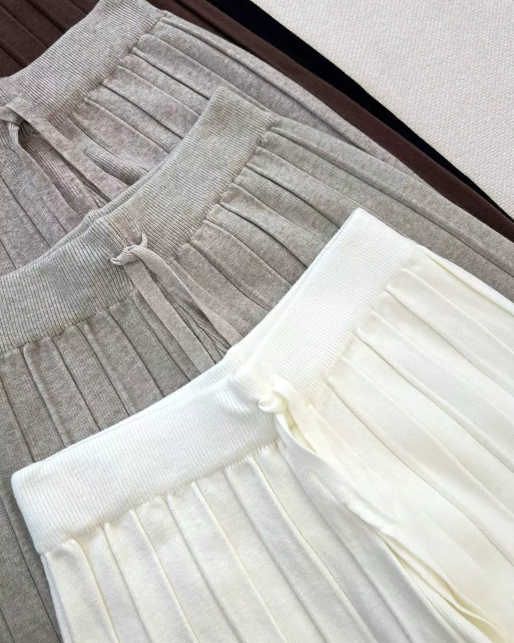 شلوار پلیسه بافت کد 5320