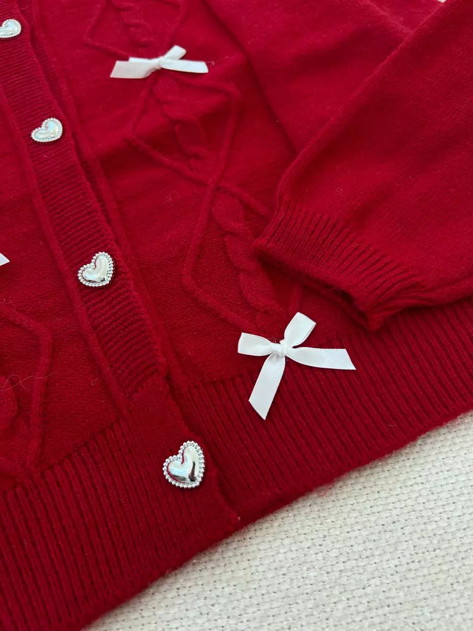 ژاکت بافت دکمه قلب پاپیون کد 5343