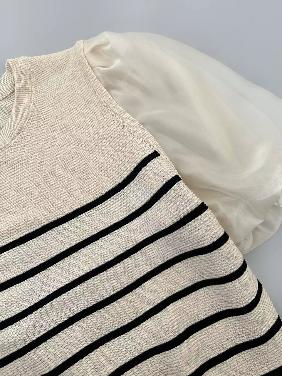 بلوز بافت راه راه استین پف کد 5361