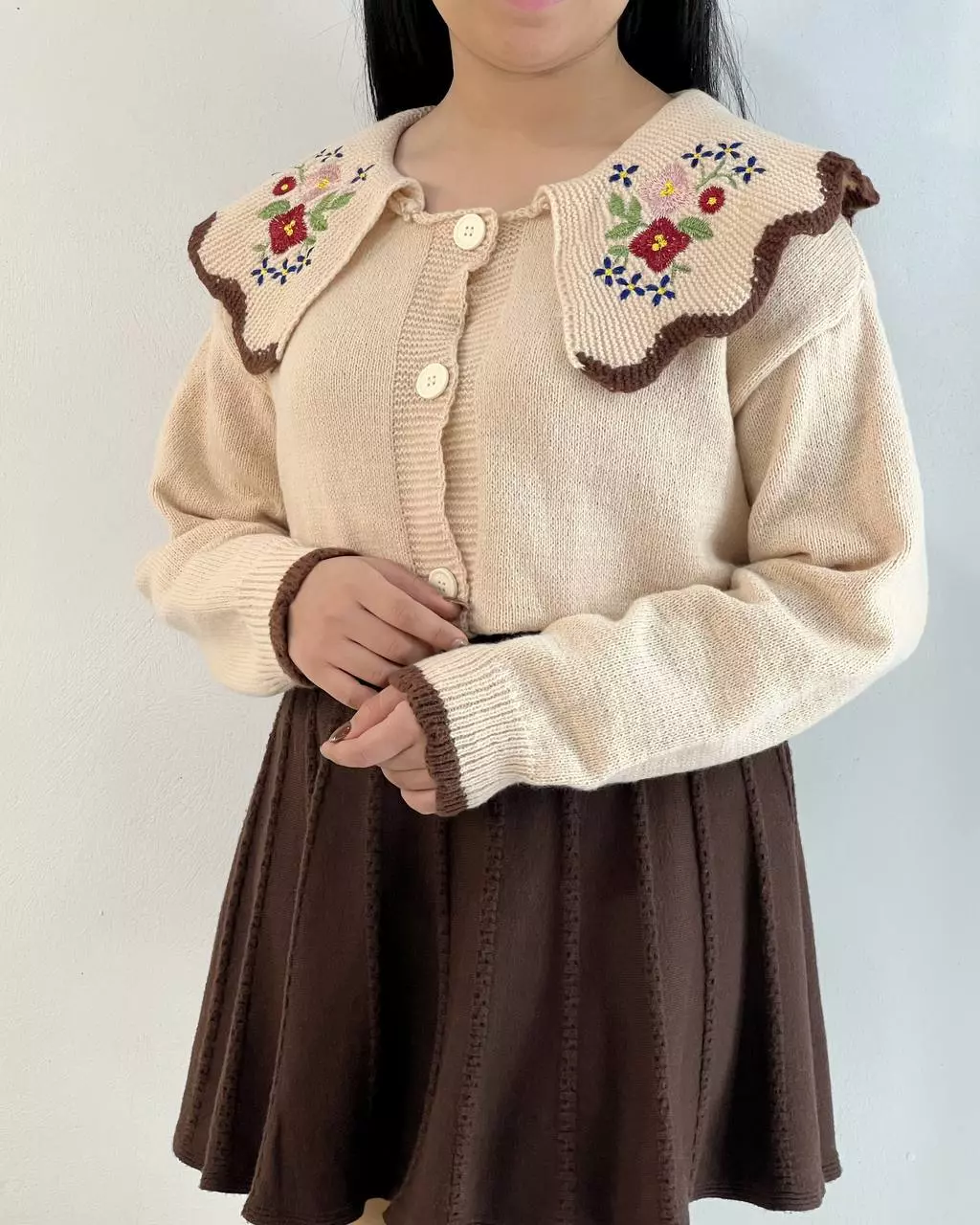 ژاکت بافت عروسکی یقه گلدوزی کد 5416