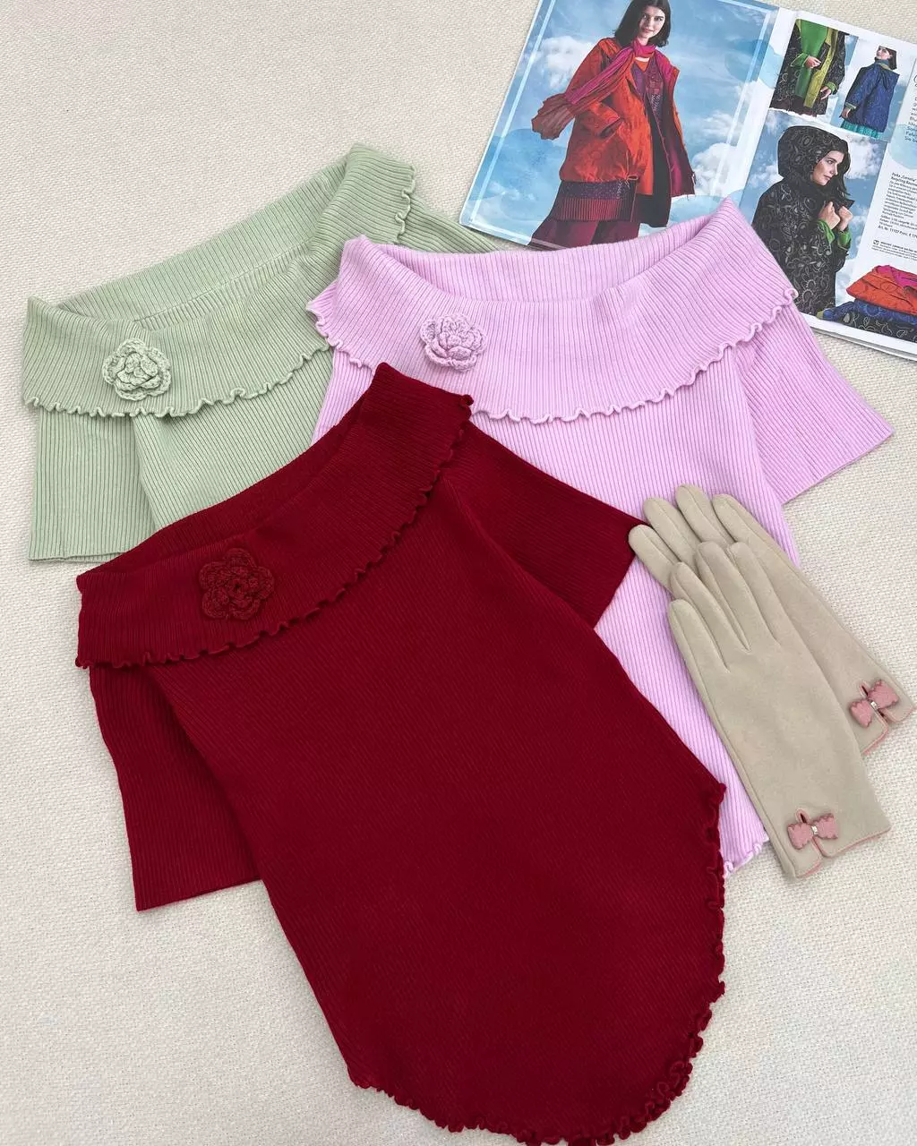 بلوز بافت یقه قایقی تک گل کد 5479