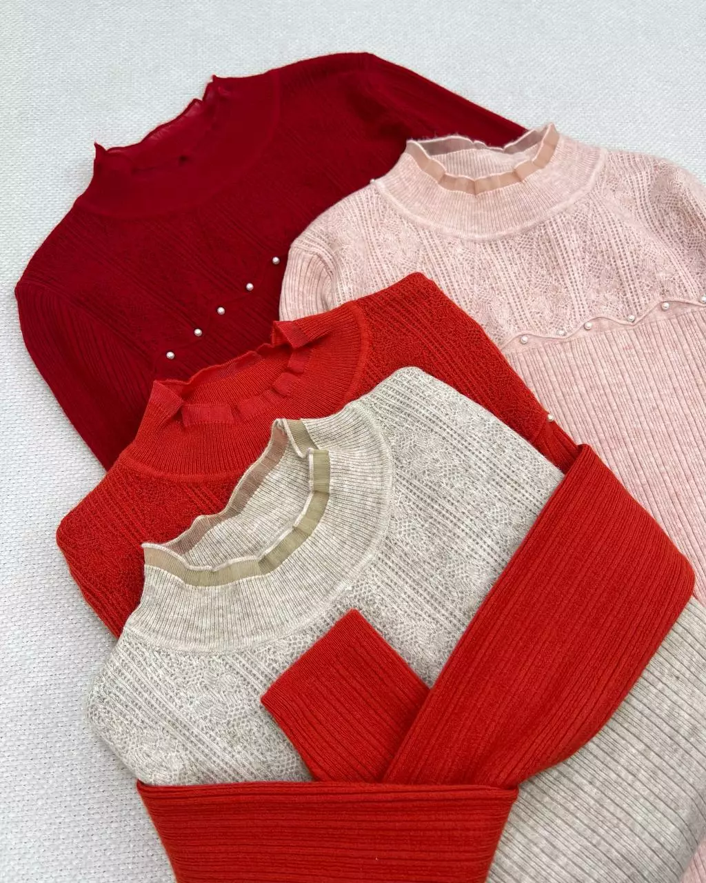 پلیور بافت سینه کار شده گپ کد 5480