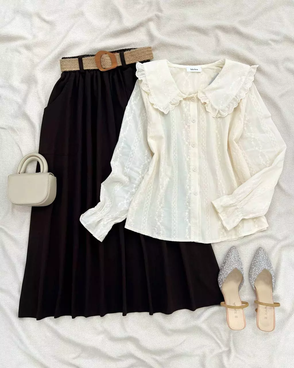 دامن کتان تمام کلوش بهمراه کمربند کنف کد 5540