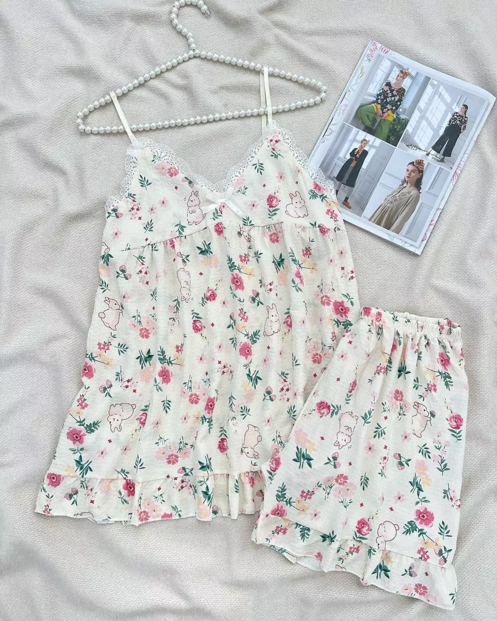 ست تاپ و شلوارک کاپ دار کد 5541