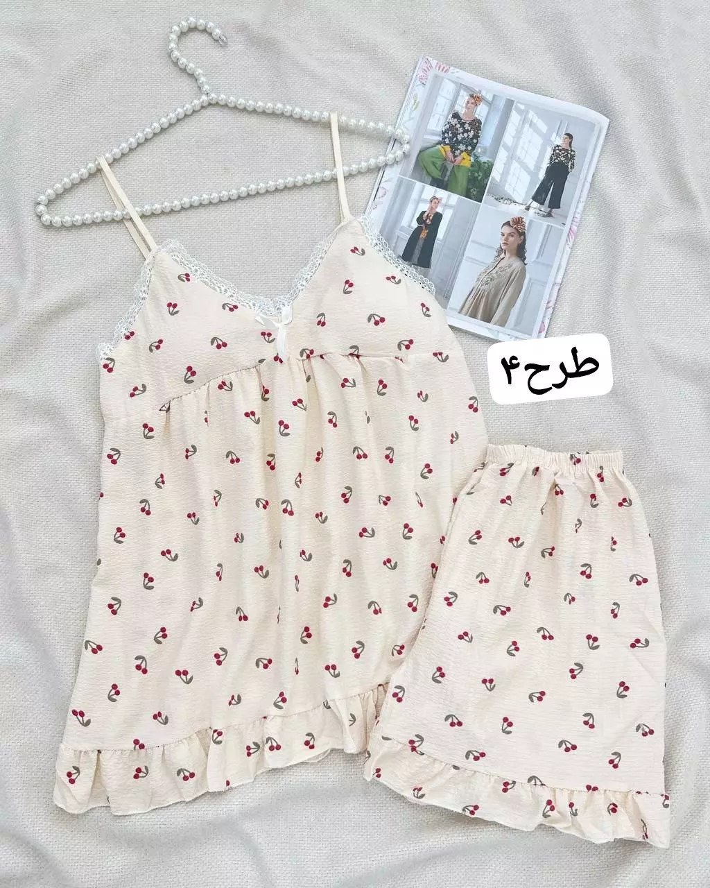 ست تاپ و شلوارک کاپ دار کد 5541