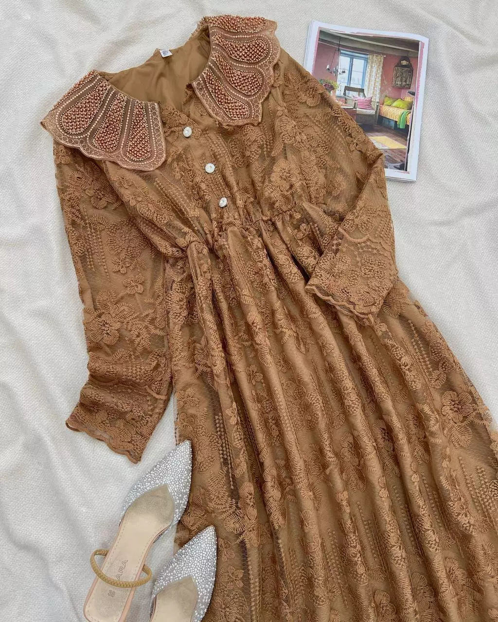 پیراهن تمام دانتل یقه منجوق دوزی کد 5557