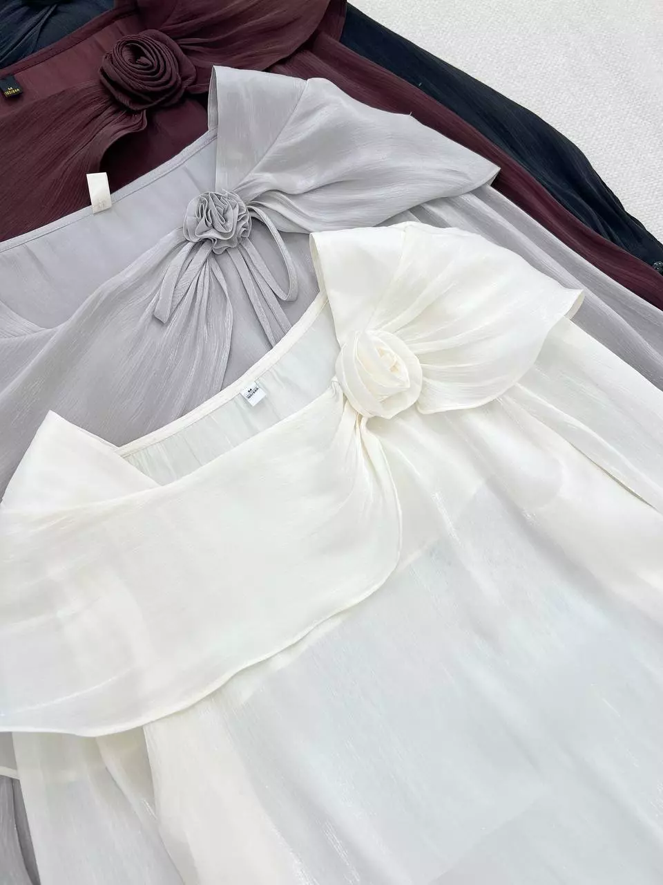 شومیز حریر شیمر تک گل کد 5561