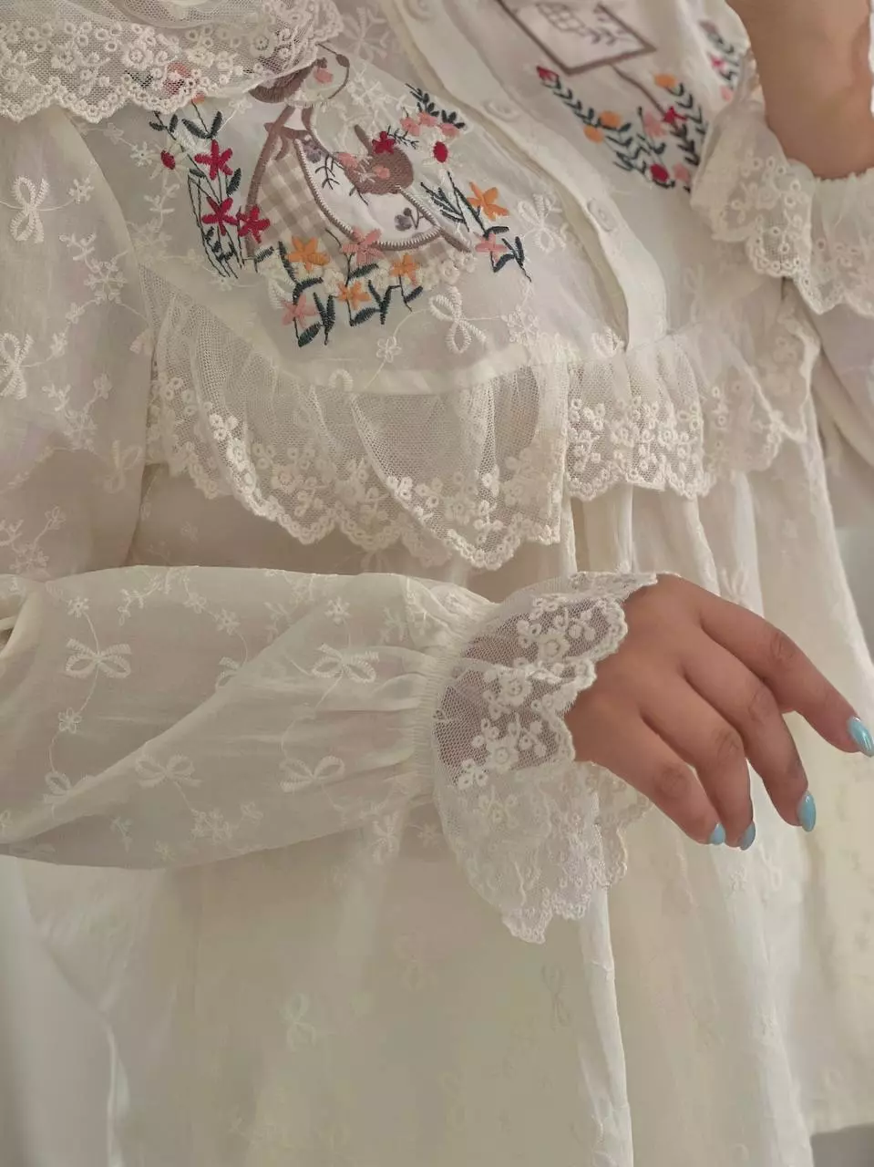 شومیز پرنسسی تمام کار شده کد 5679