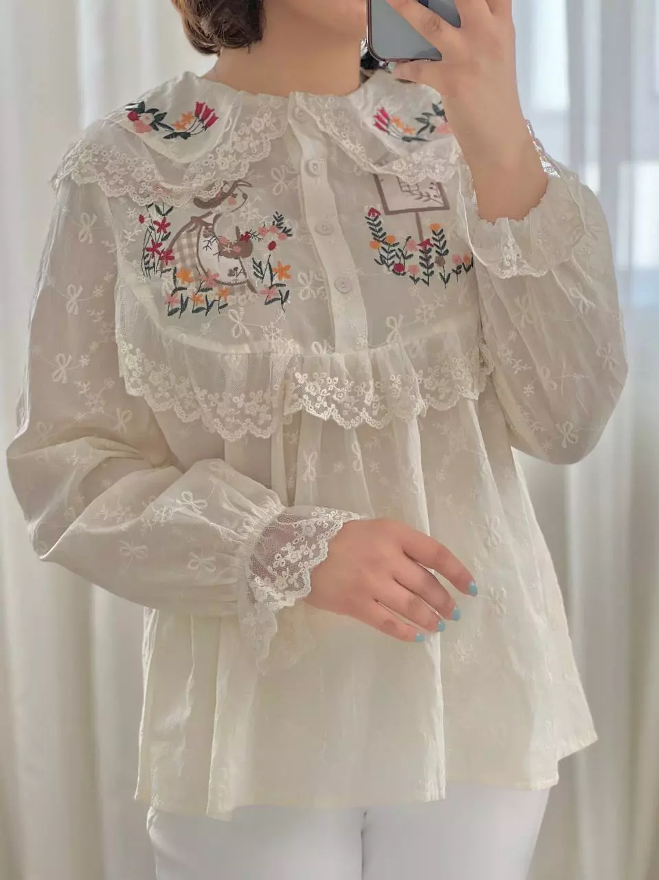 شومیز پرنسسی تمام کار شده کد 5679