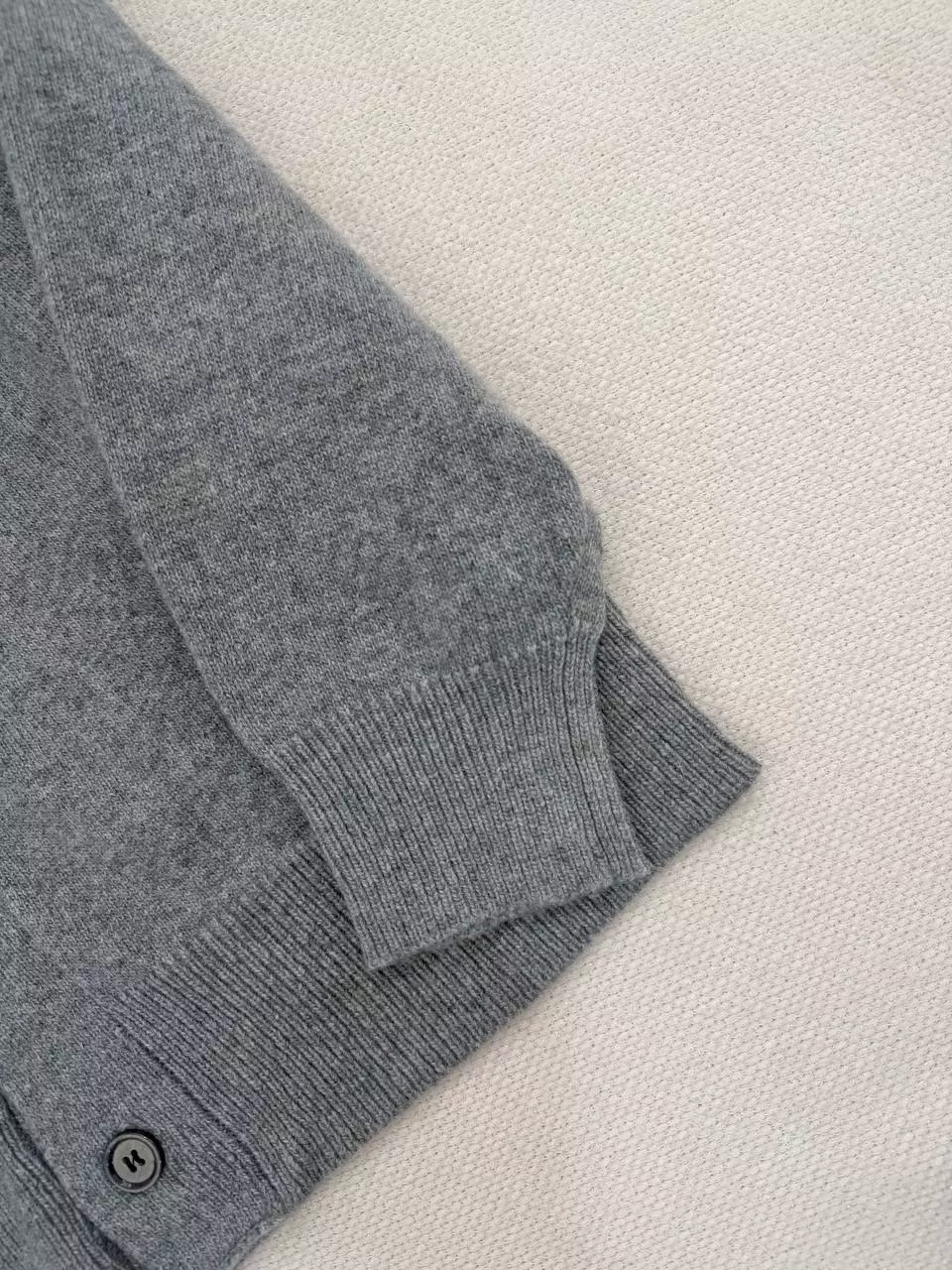 ژاکت بافت تک رنگ گرم بالا کد 5928