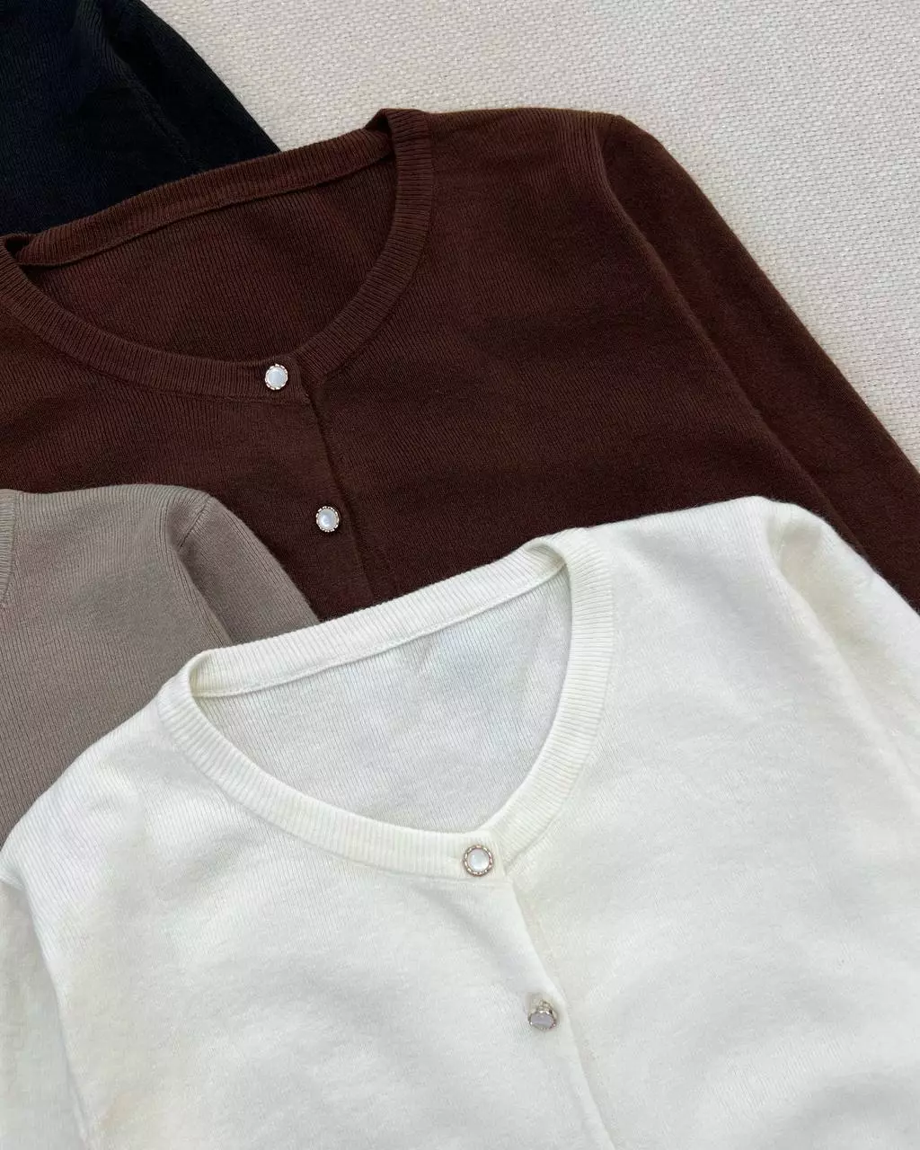 کاردیگن بافت جلو دکمه 4 رنگ کد 5521