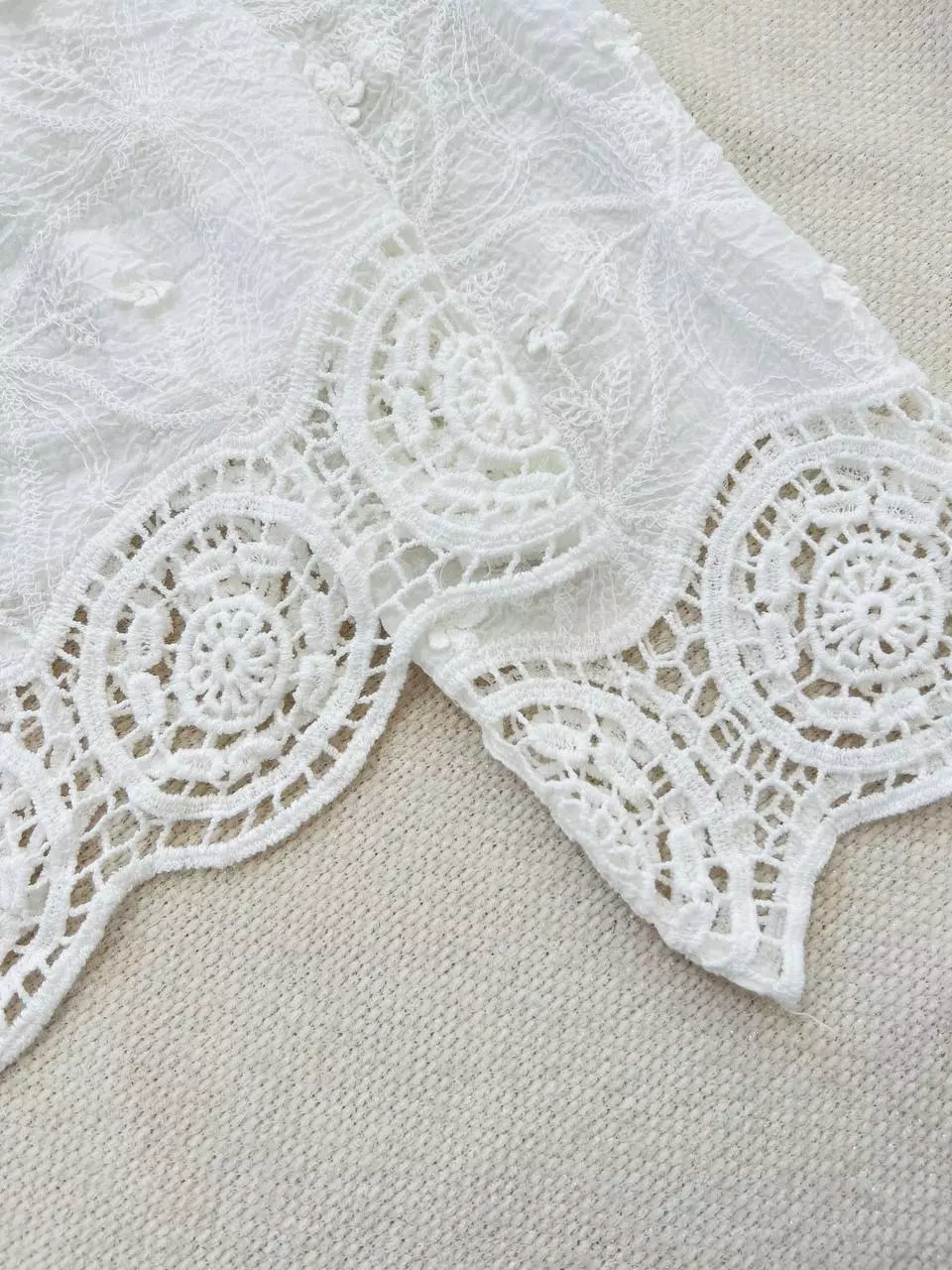 شومیز کنف نخ گل برجسته کد 5523