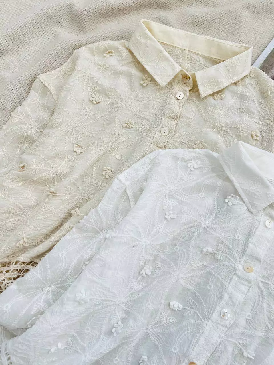 شومیز کنف نخ گل برجسته کد 5523