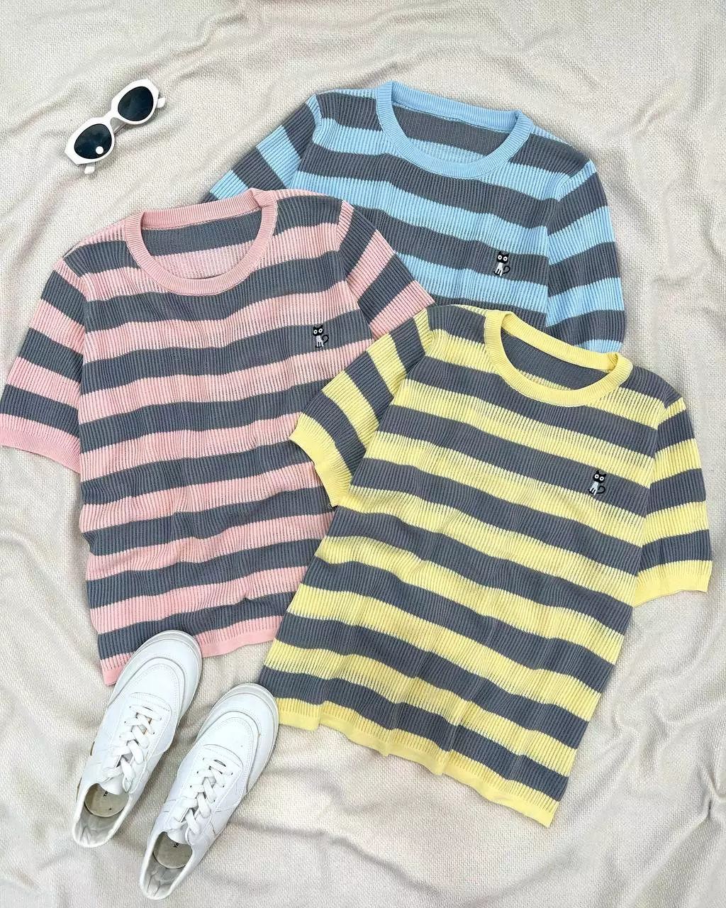 بلوز بافت راه راه گلدوزی شده کد 5531