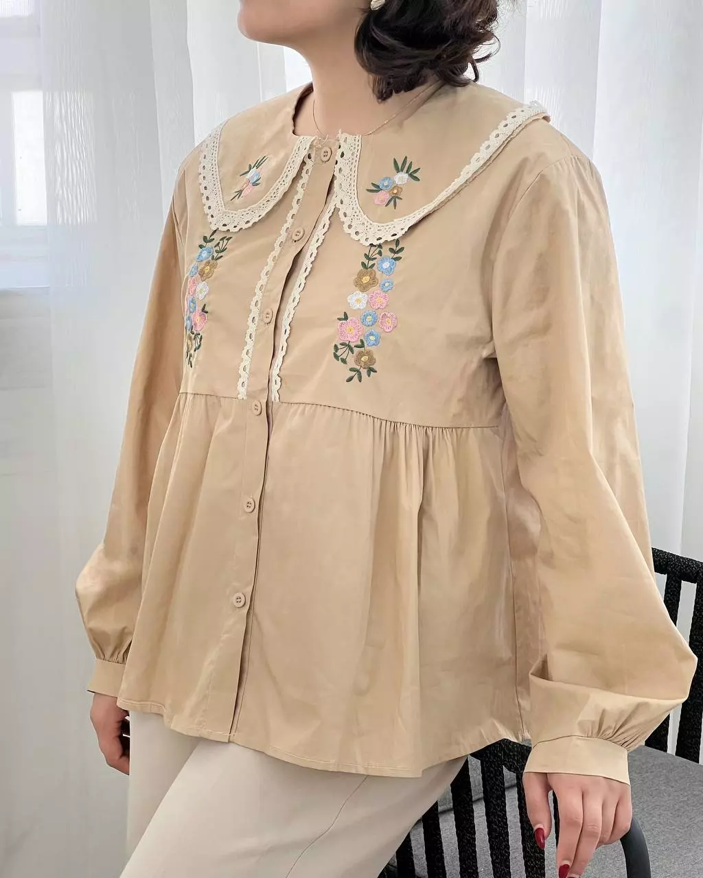 شومیز یقه ب ب گلدوزی کد 5638