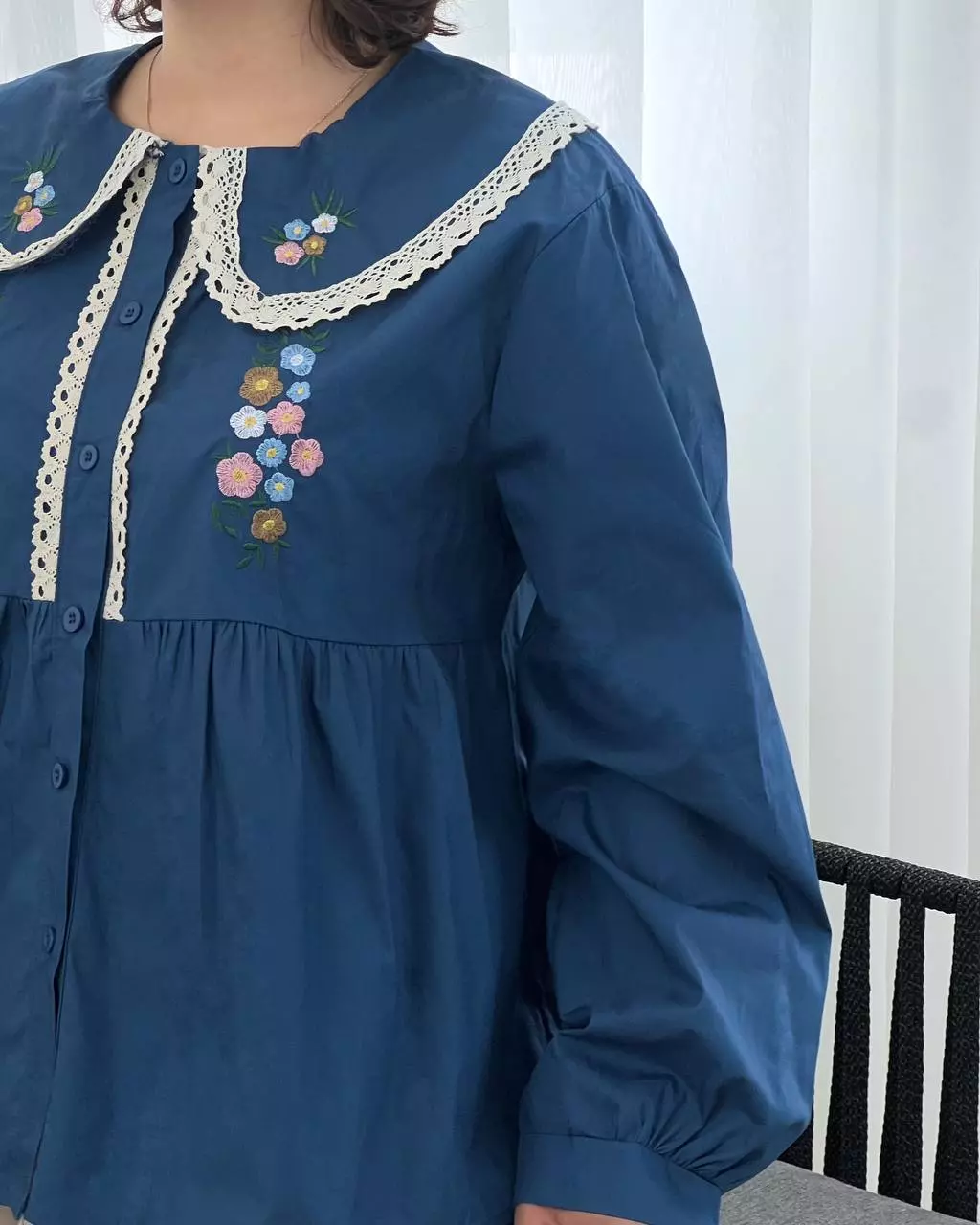 شومیز یقه ب ب گلدوزی کد 5638