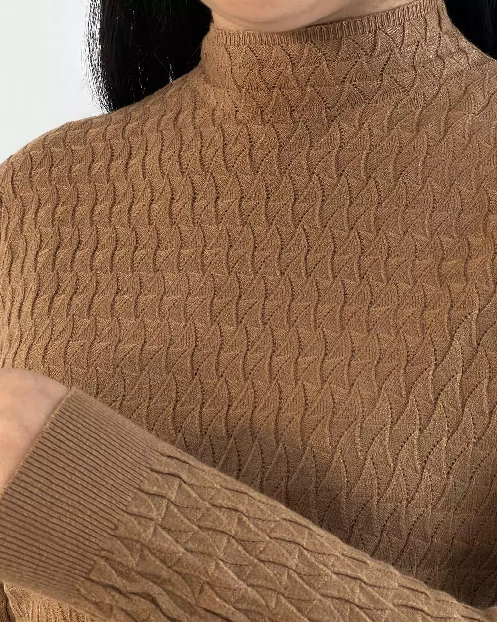 پلیور بافت یقه ایستاده طرح برجسته کد 5506