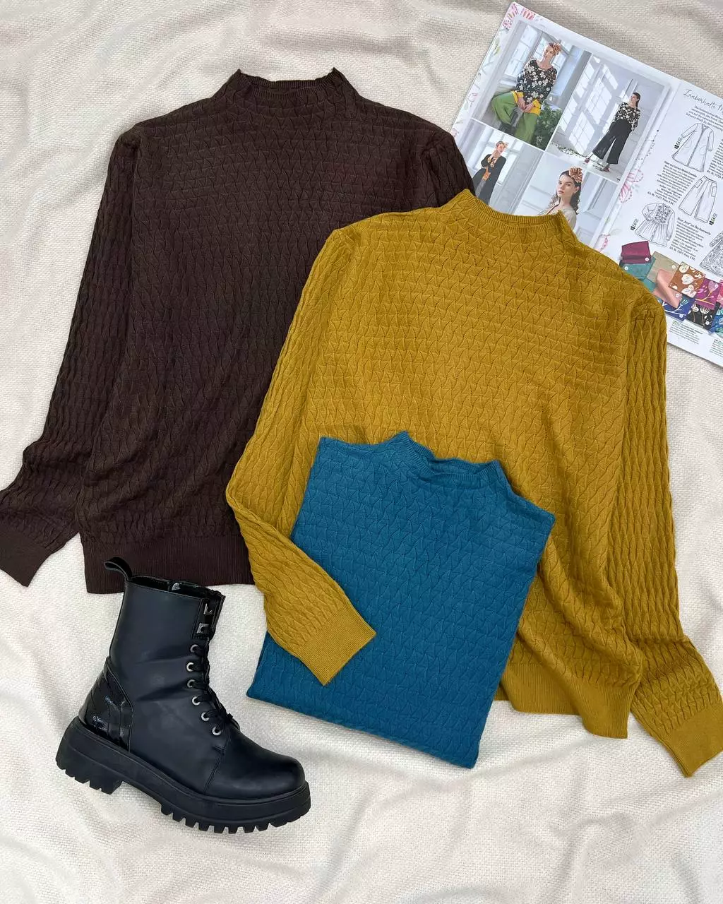 پلیور بافت یقه ایستاده طرح برجسته کد 5506