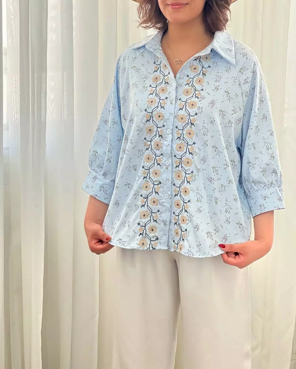 شومیز گل ریز شماره دوزی کد 55102